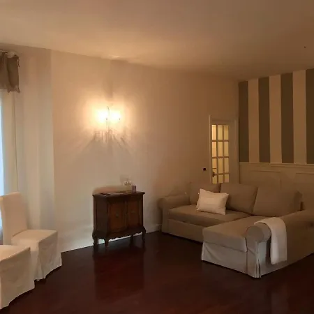 Franca City Center شقة